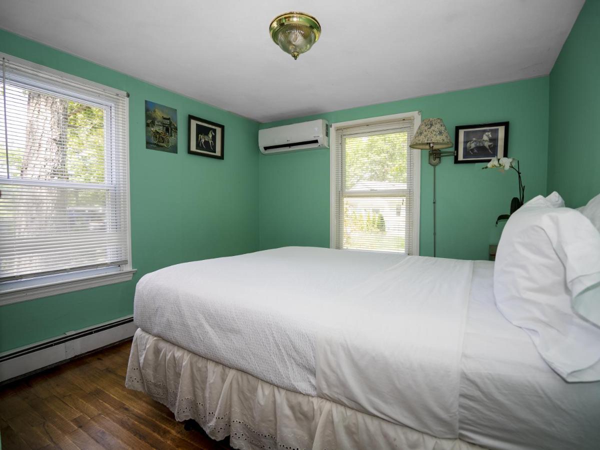 Hamptons Vacation Inn Hampton Bays Exterior foto